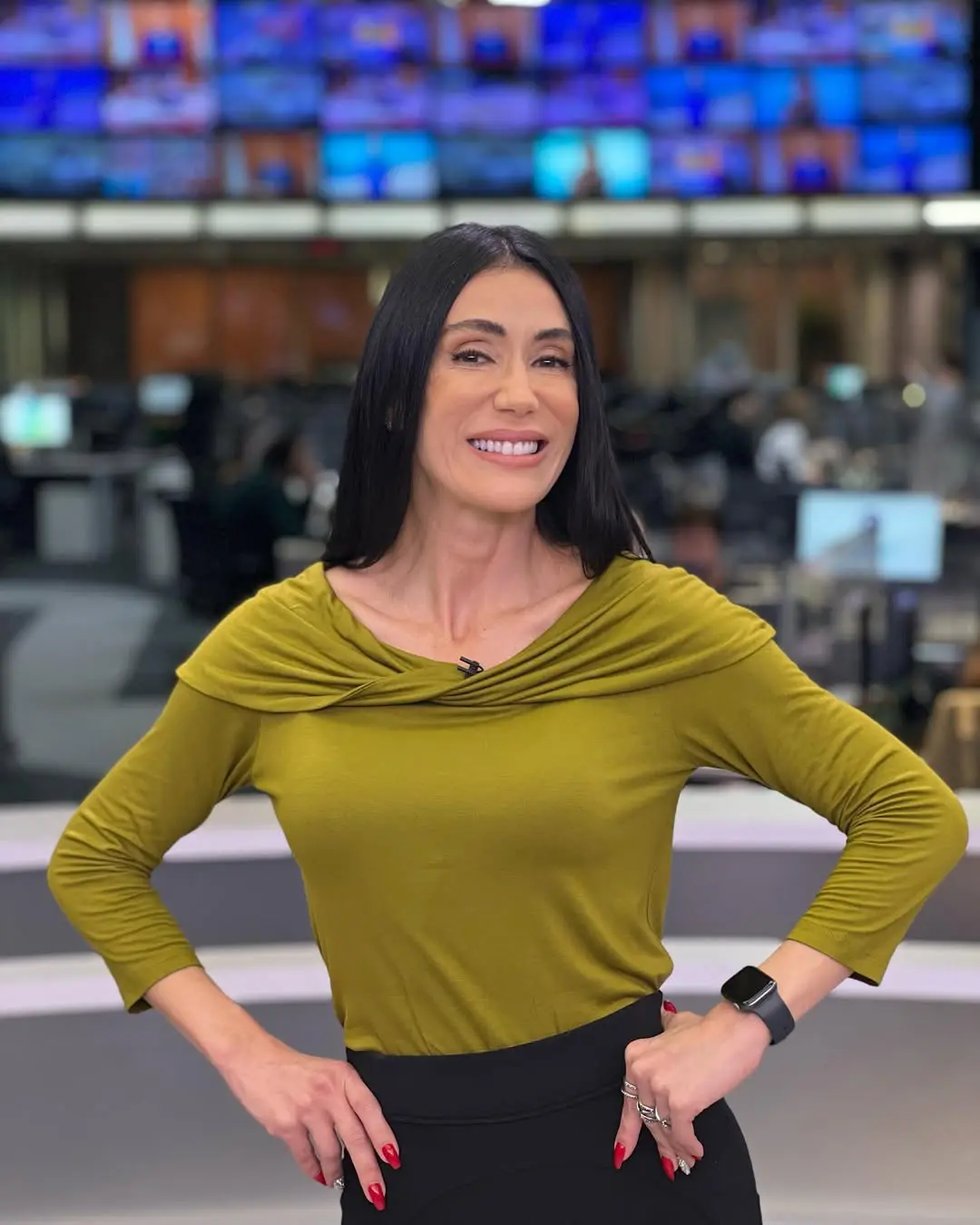 Michelle Barros faz proposta ousada para ator em 'A Fazenda'
