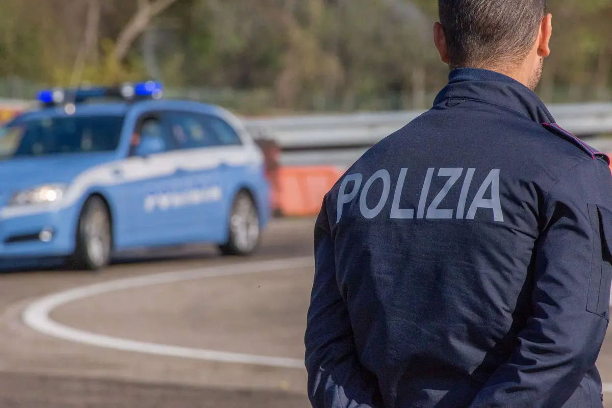 Polícia Italiana - Bacci Notícias