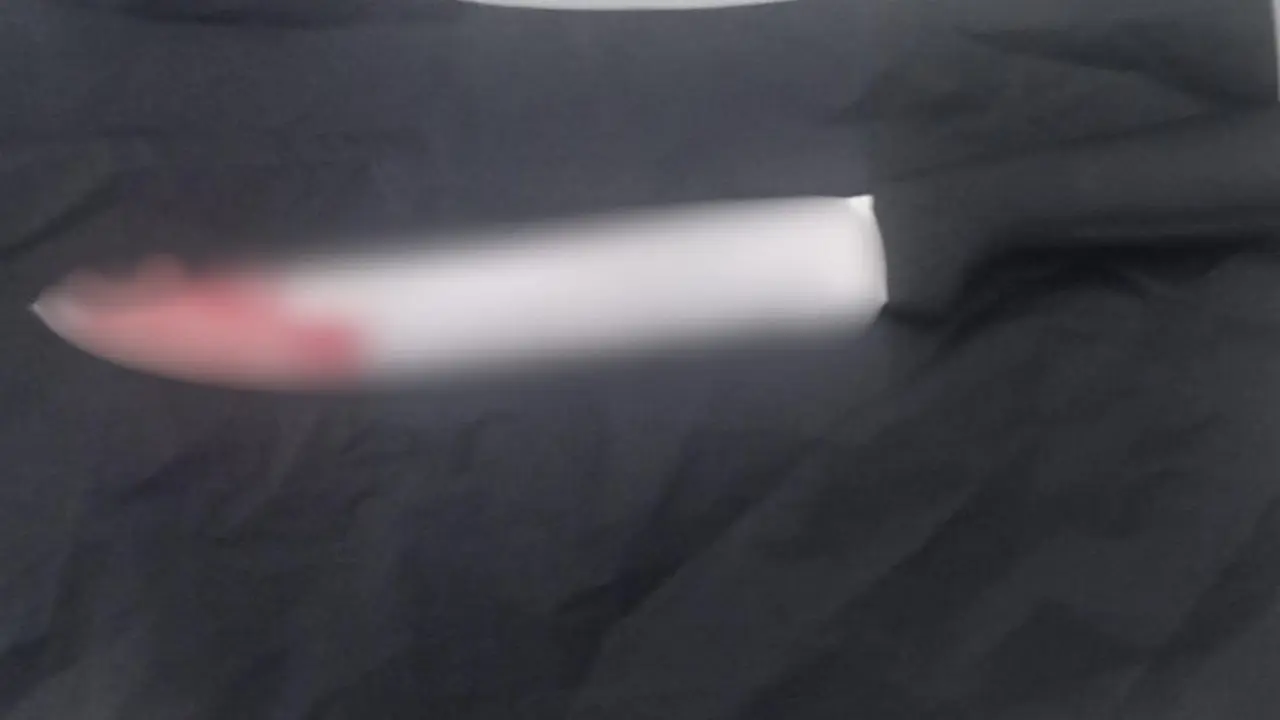 Funcionário é esfaqueado no pescoço após desentendimento; vídeo