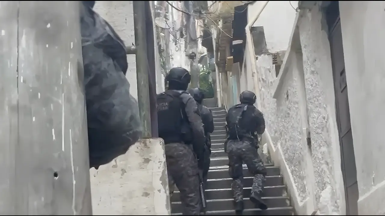 Imagens: Agência Na Escuta / Reprodução
