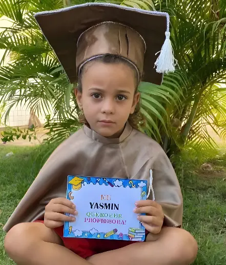 Yasmin Pereira da Silva, de 7 anos, encontrada morta em área de matagal (Foto: Reprodução/Redes Sociais)