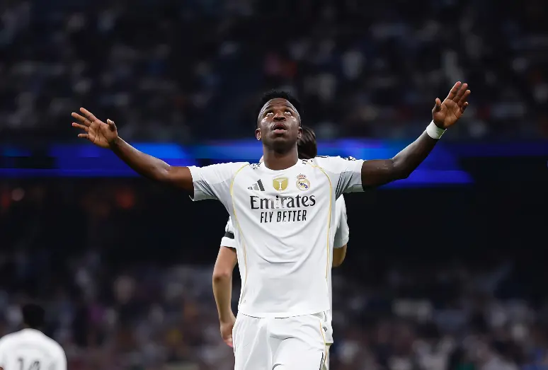 Vini Jr. fala após confusão no clássico entre Real Madrid e Barcelona e nega intenção de ofensa. Foto: Reprodução.