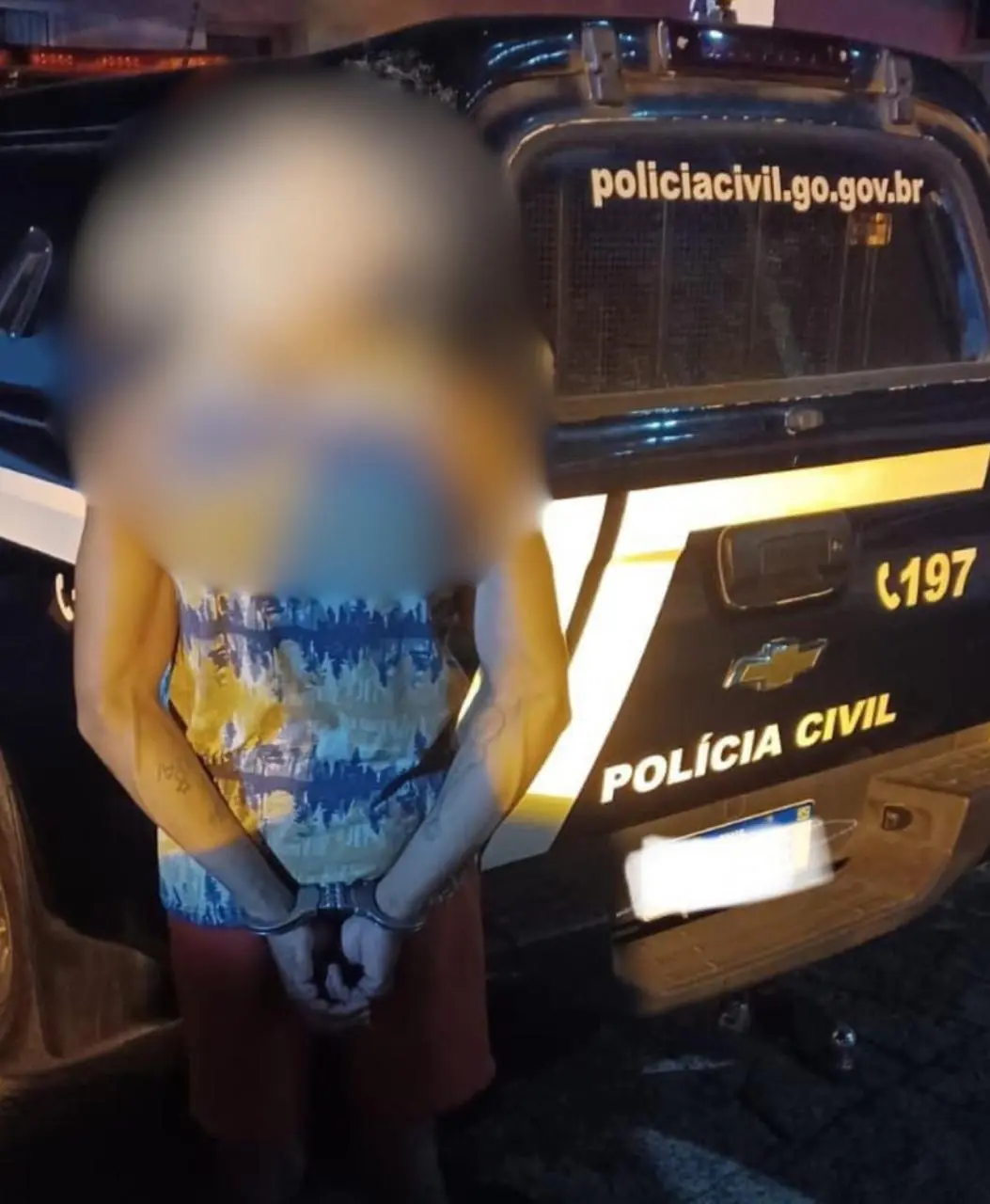 Casal é preso após ser flagrado fazendo sexo na frente da filha (Foto: Reprodução/Polícia Civil)