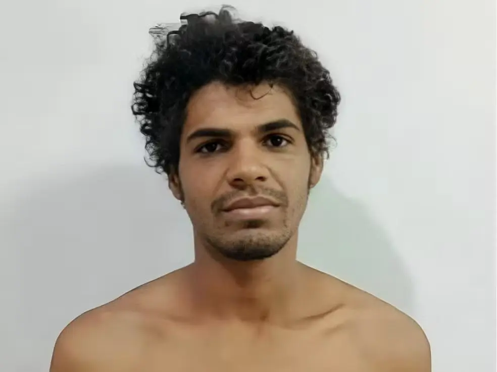 Suspeito confessa ter matado professor e revela passado noite de sono ao lado do cadáver (Foto: Reprodução)
