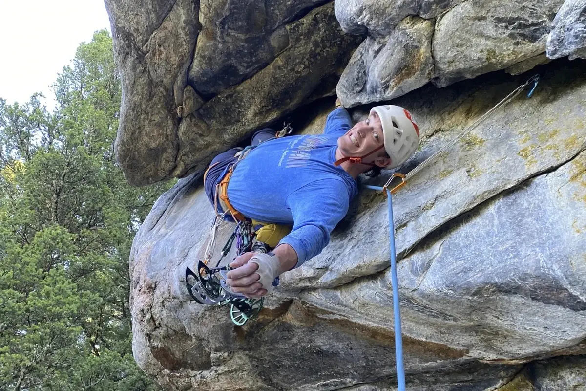 Influenciador transmite a própria morte em escalada extrema (Foto: Divulgação)