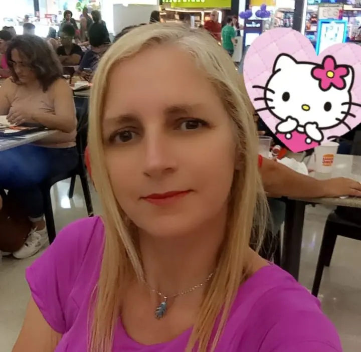 Filha de vítima se encontrou com serial killer após mãe ser envenenada