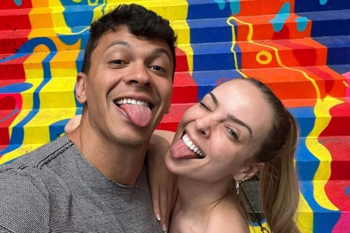 Tatá Estaniecki e Júlio Cocielo reconciliam após período afastados. Foto: Divulgação.