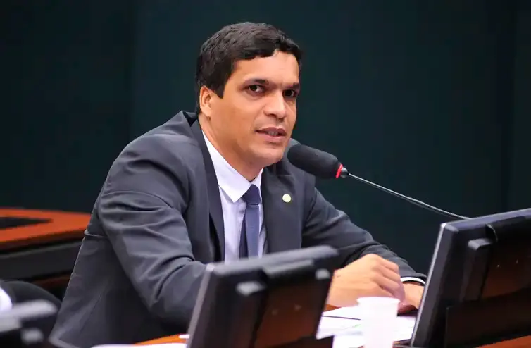 Cabo Daciolo anuncia pré-candidatura à Presidência da República em 2026