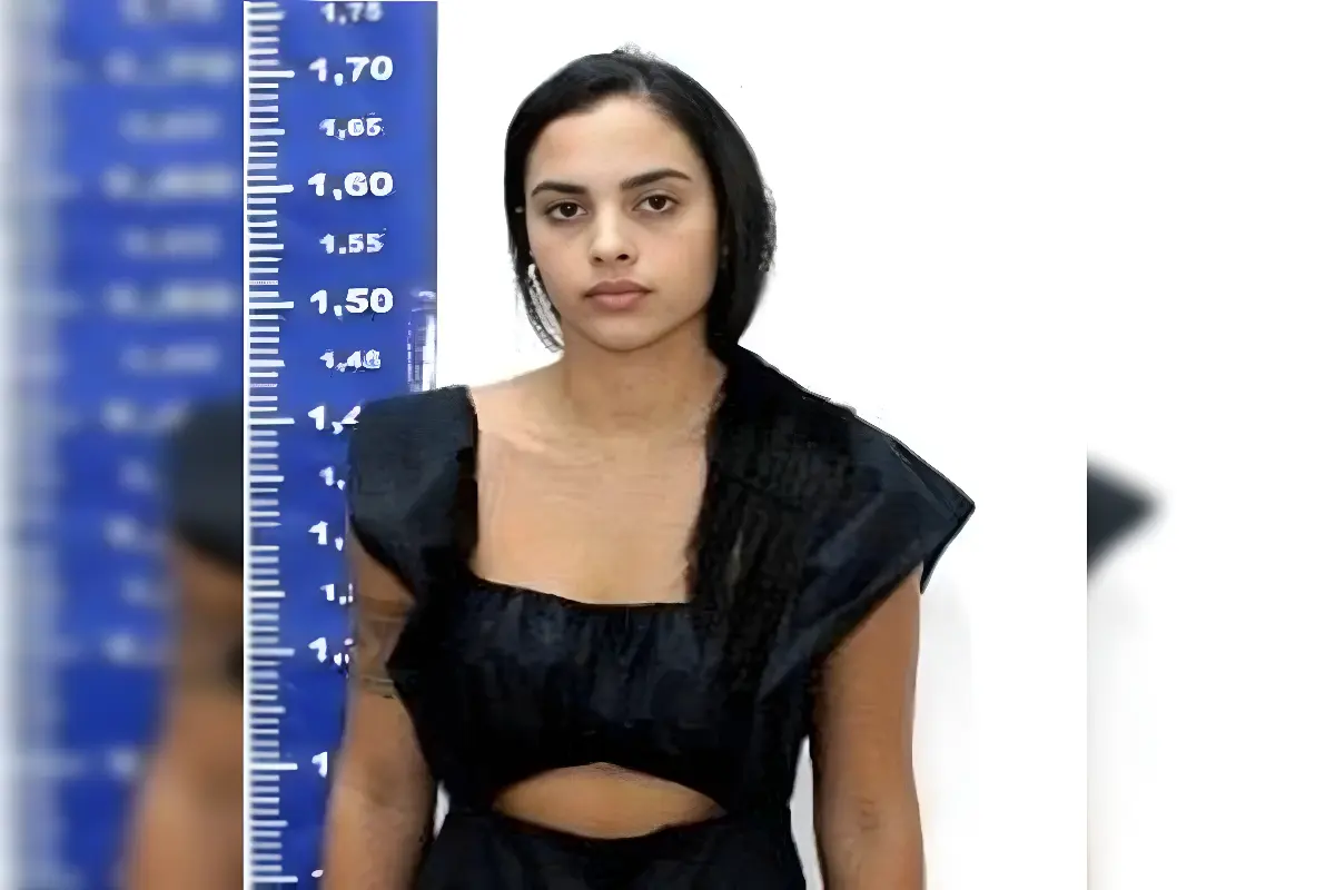 Dentista foi presa após ação de fiscalização em consultório (Foto: Reprodução)