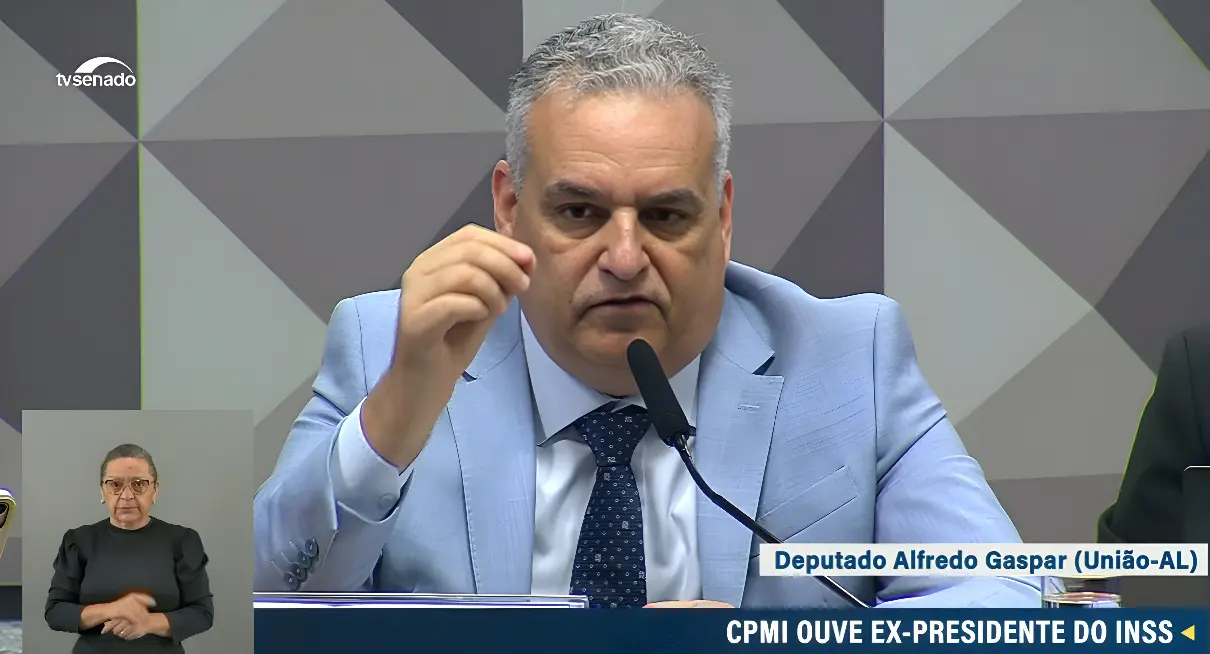 Deputado criticou habeas corpus concedido a Alessandro Stefanutto (Foto: Reprodução / TV Senado)
