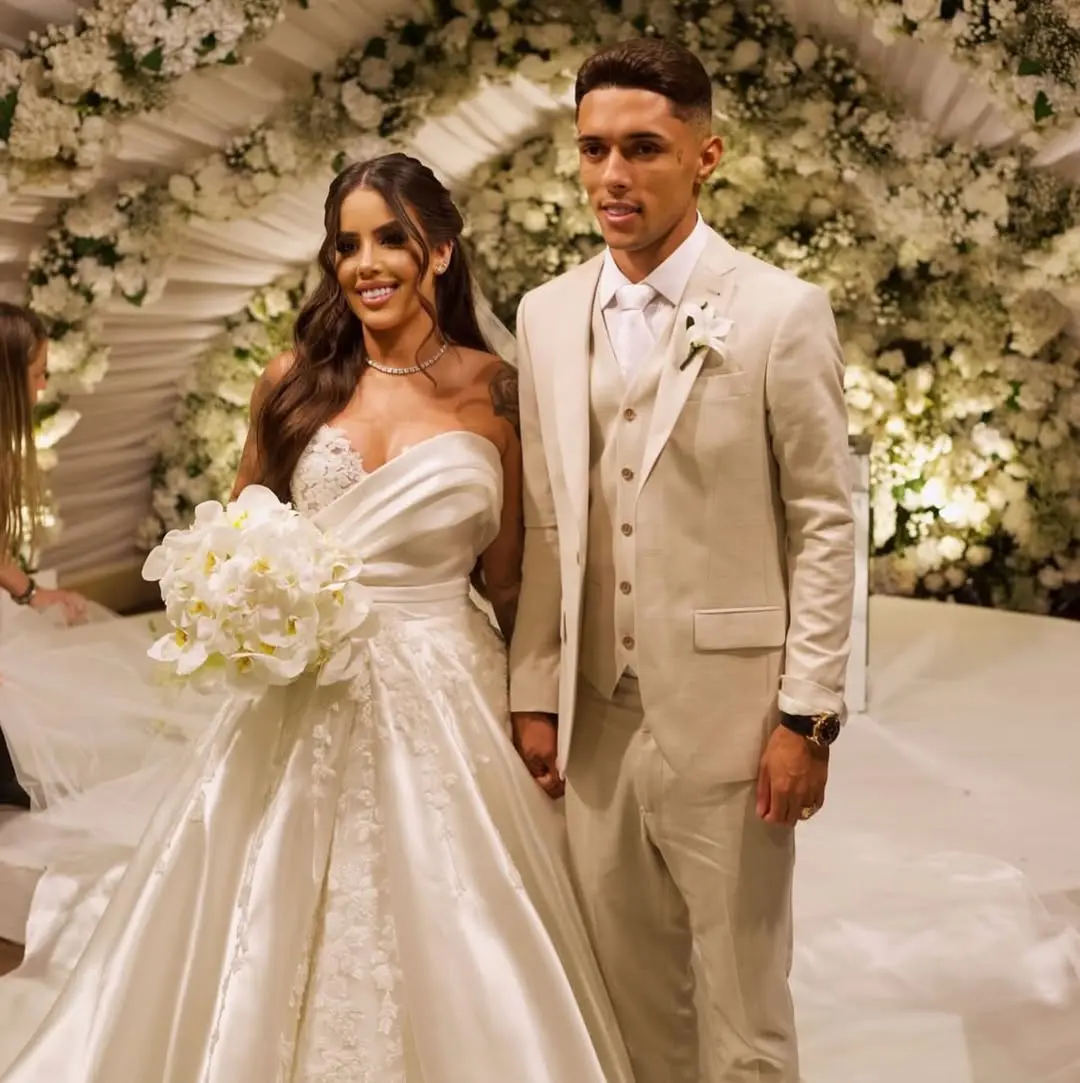 Casamento de Buzeira teve 'arrastão de luxo' durante brincadeira da gravata. Veja vídeo (Foto: Reprodução/Redes sociais)