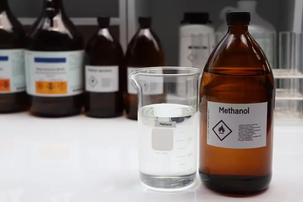 O metanol não se destina ao consumo humano — e é altamente tóxico — Foto: Adobe Stock