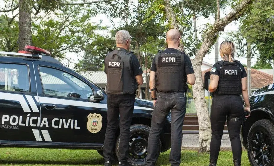 Suspeita de 18 anos criou perfis falsos e enviou mensagens de ódio a docente  - Foto: Divulgação PCPR