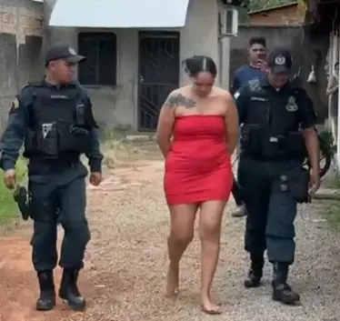 Veja o momento da prisão da mãe que matou a filha bebê