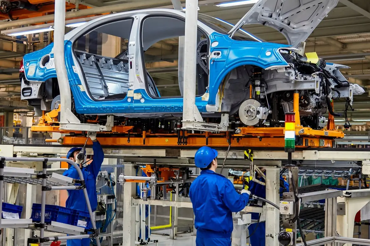 Crise global ameaça parar produção de veículos no Brasil, alerta Anfavea