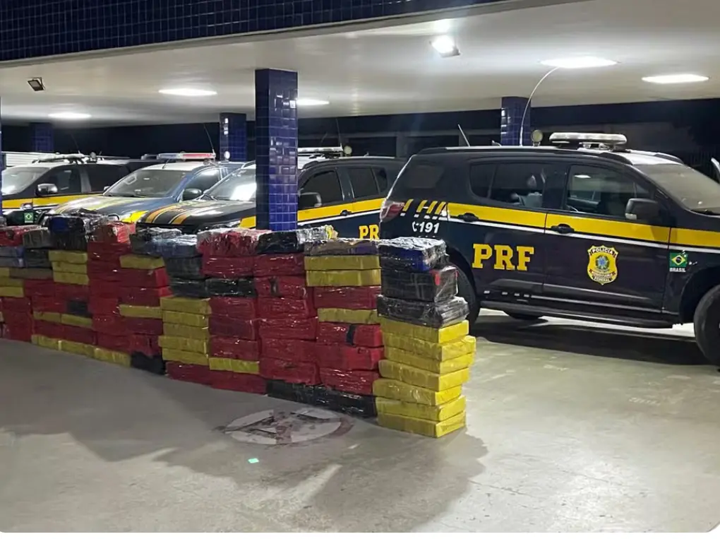 duas toneladas de maconha são apreendidas em vitória da conquista