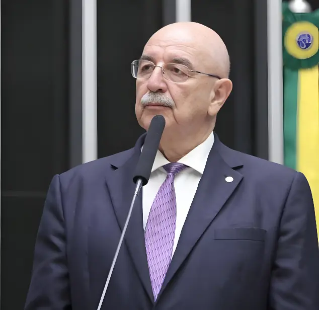 Deputado Osmar Terra (PL-RS) recomenda que Bolsonaro procure neurologista (Foto: Reprodução / Redes Sociais)