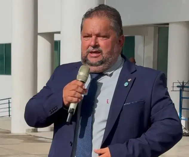 Júnior do Requeijão foi acusado de misoginia e racismo por áudio vazado (Foto: Reprodução / Redes Sociais)