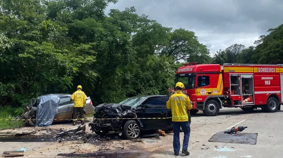 Acidente terminou com uma morte na BR-163 (Foto: CBMSC)