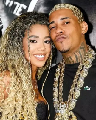 Vivi Noronha ironiza MC Poze após cantor aparecer com ‘loira misteriosa’