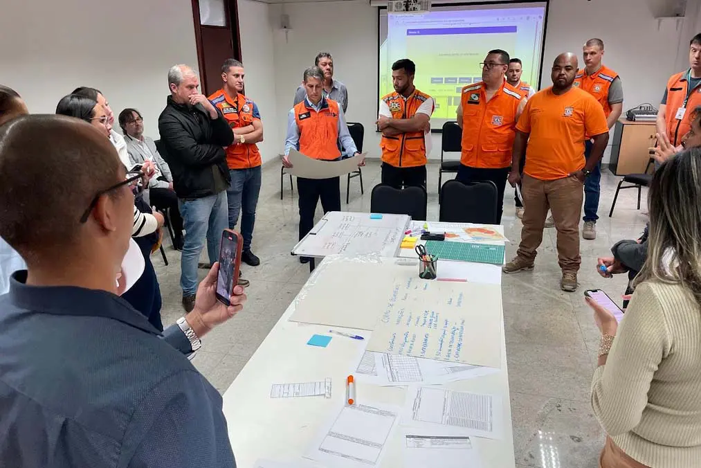 Alerta de tempestade segue em sete estados (
Foto: Defesa Civil do Paraná)