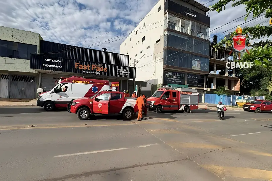 Trabalhador tem cabeça prensada por elevador de carga (Foto: Reprodução/CBMDF)