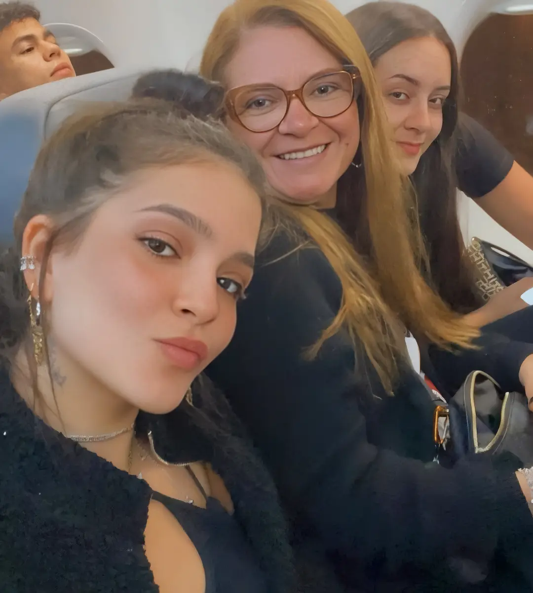 Um ano antes de morrer, mãe de Mel Maia fez desabafo sobre relação com filhas (Foto: Redes Sociais)