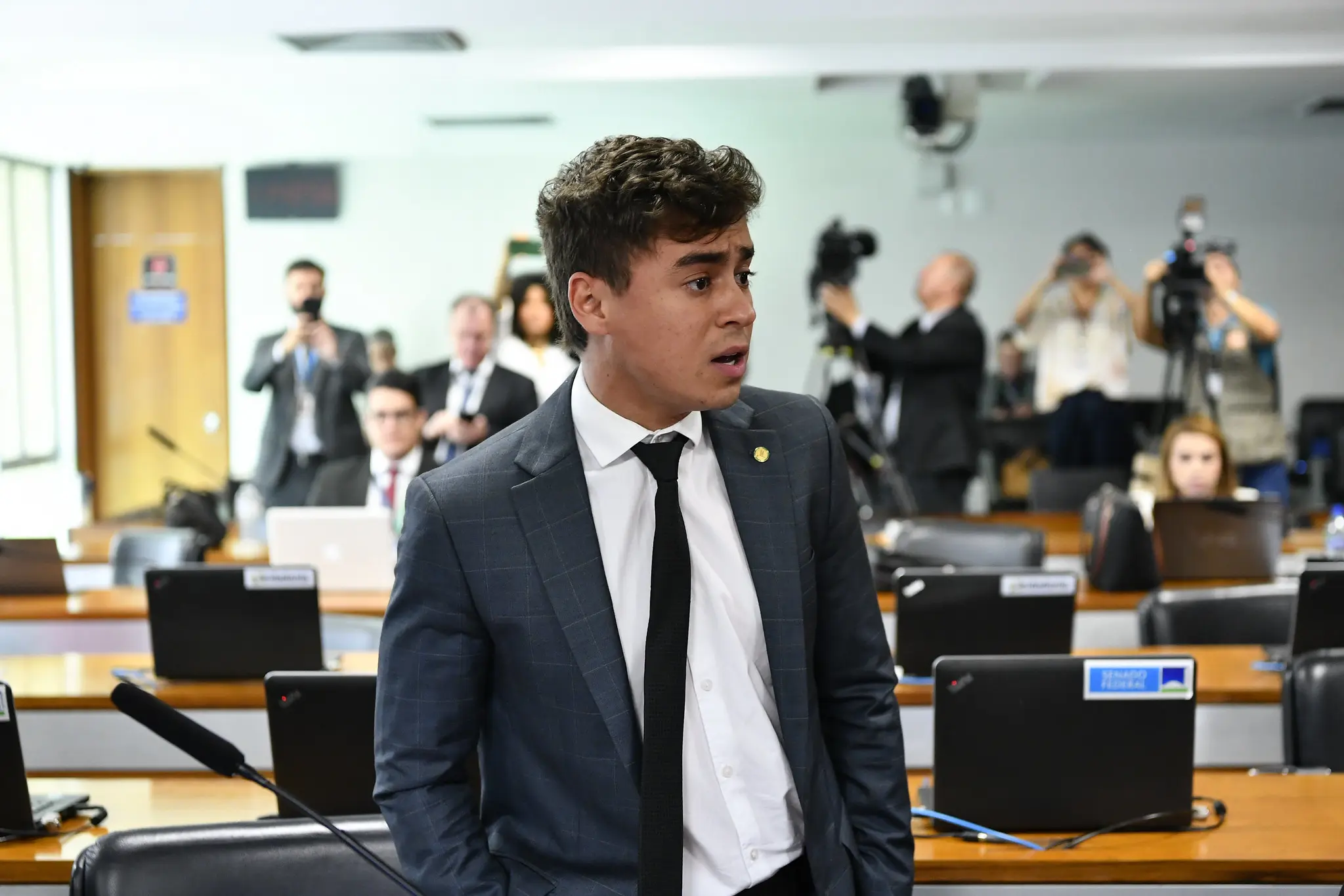 Nikolas Ferreira cobra prioridade em PL que trata CV e PCC como organizações terroristas (Foto: Geraldo Magela/Agência Senado)