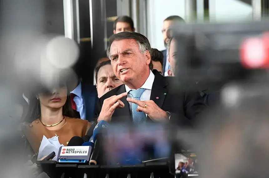 Saiba detalhes do momento da prisão de Jair Bolsonaro e o trajeto até a PF (Foto: Agência Senado)