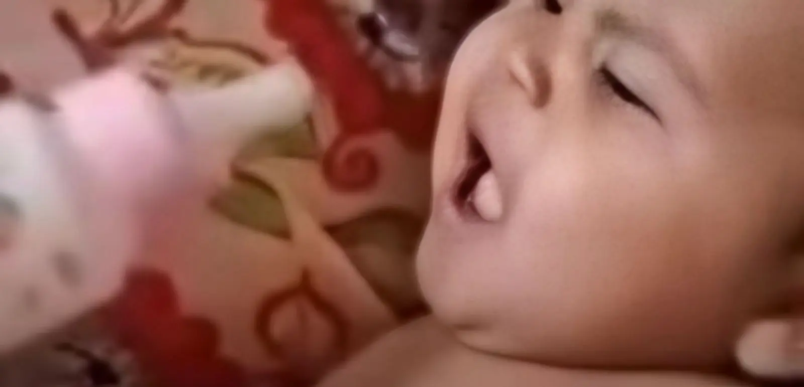 Bebê de 1 ano morre após ser abandonada no Centro de Fortaleza (Foto: Reprodução/Redes sociais)