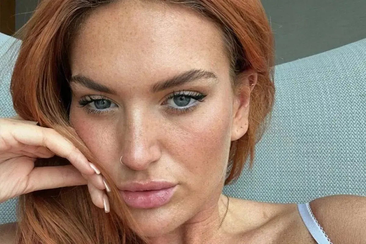 Modelo com duas vaginas decide abandonar criação de conteúdo adulto