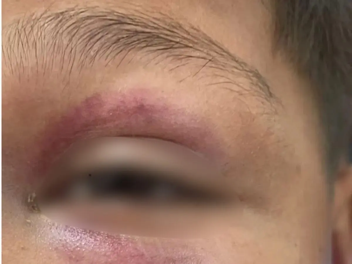 Homem é preso após agredir menino autista (Foto: Reprodução)