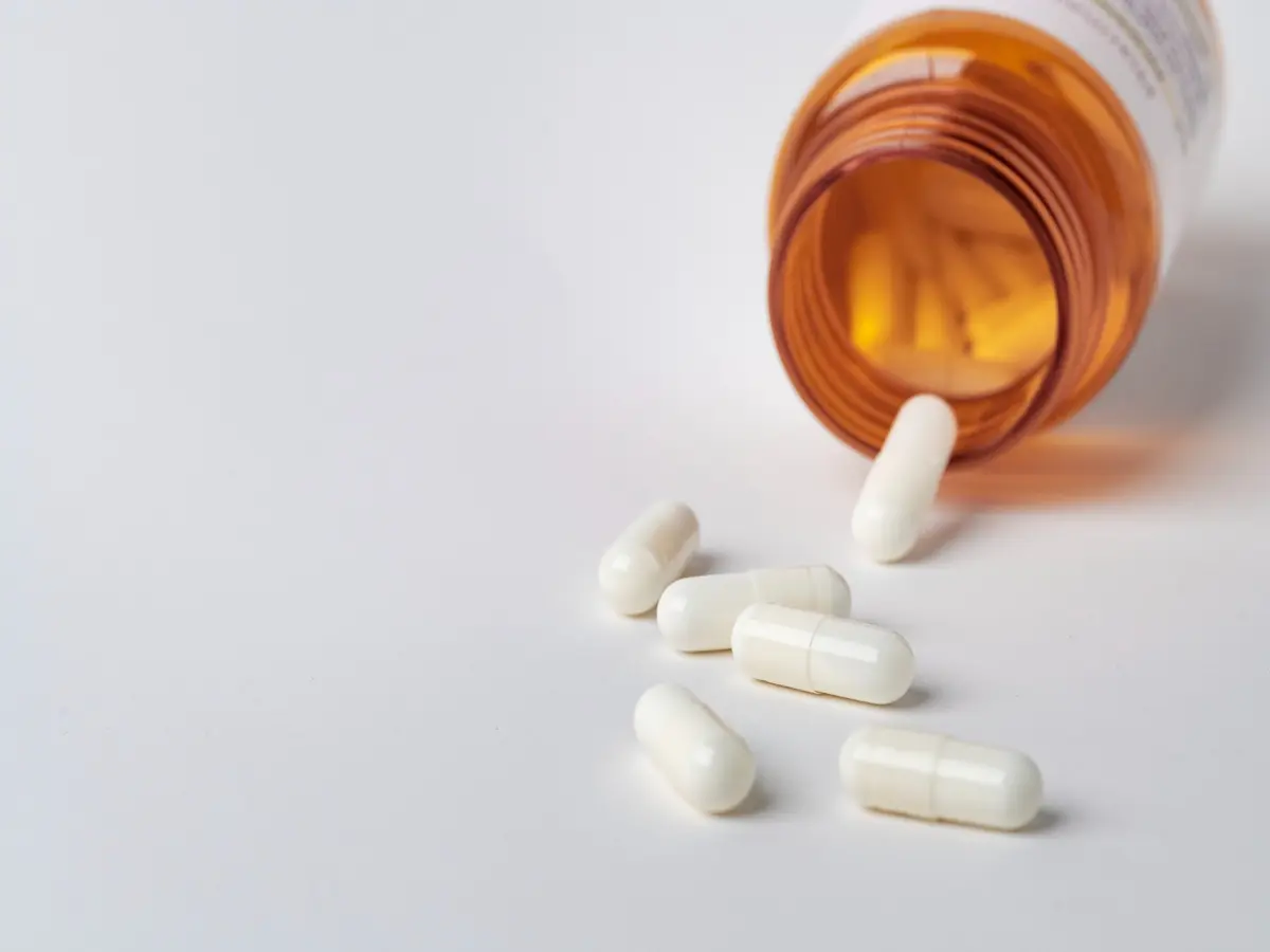 Novo estudo científico descarta ligação entre paracetamol e autismo em bebês