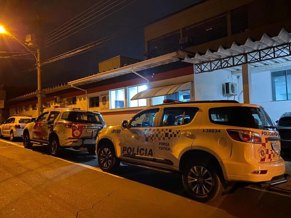 Mulher é achada morta e família suspeita de envolvimento do ex-marido