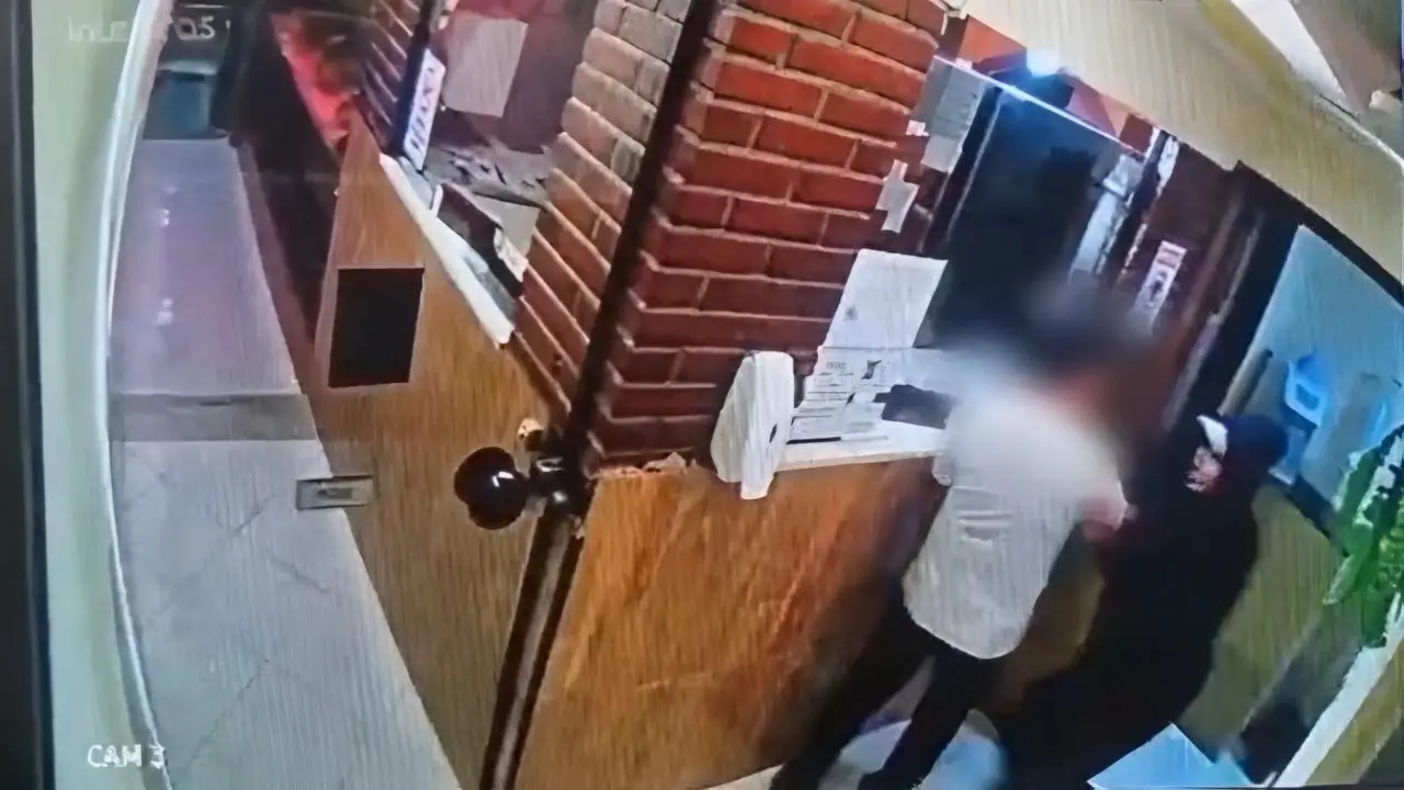 Homem é preso suspeito de matar ex-namorada a facadas em hotel