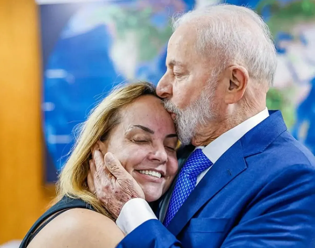 Filha de Lula é diagnosticada com problemas cardíacos