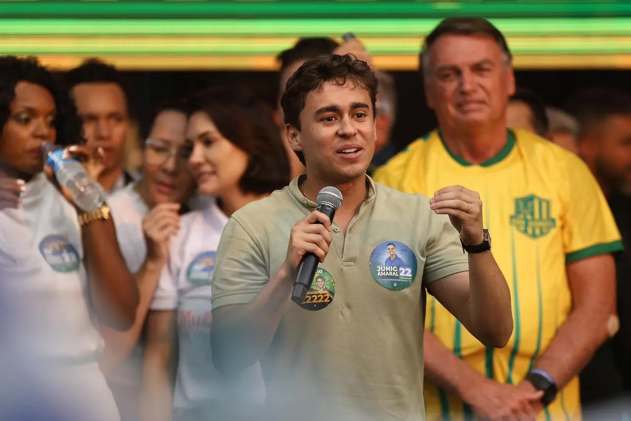 Nikolas Ferreira diz que Bolsonaro ‘pode não sobreviver’ caso seja levado a um presídio