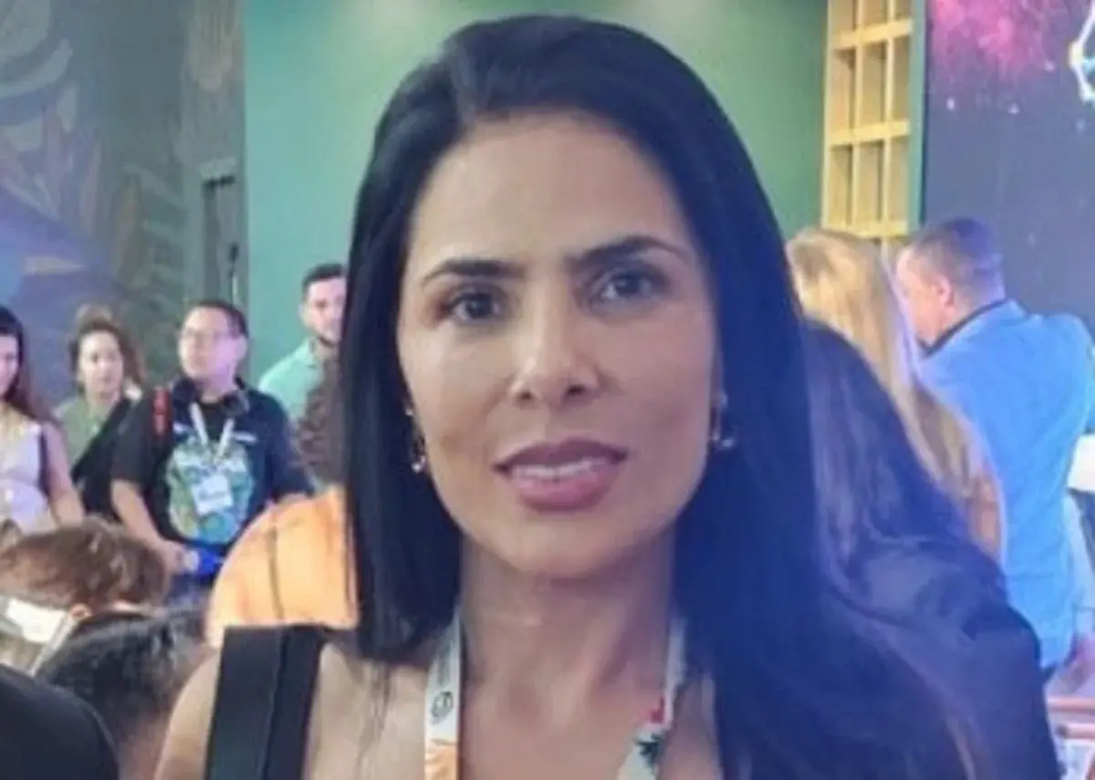 Presidente de estatal próxima a Lula é demitida após fotos com Michelle Bolsonaro