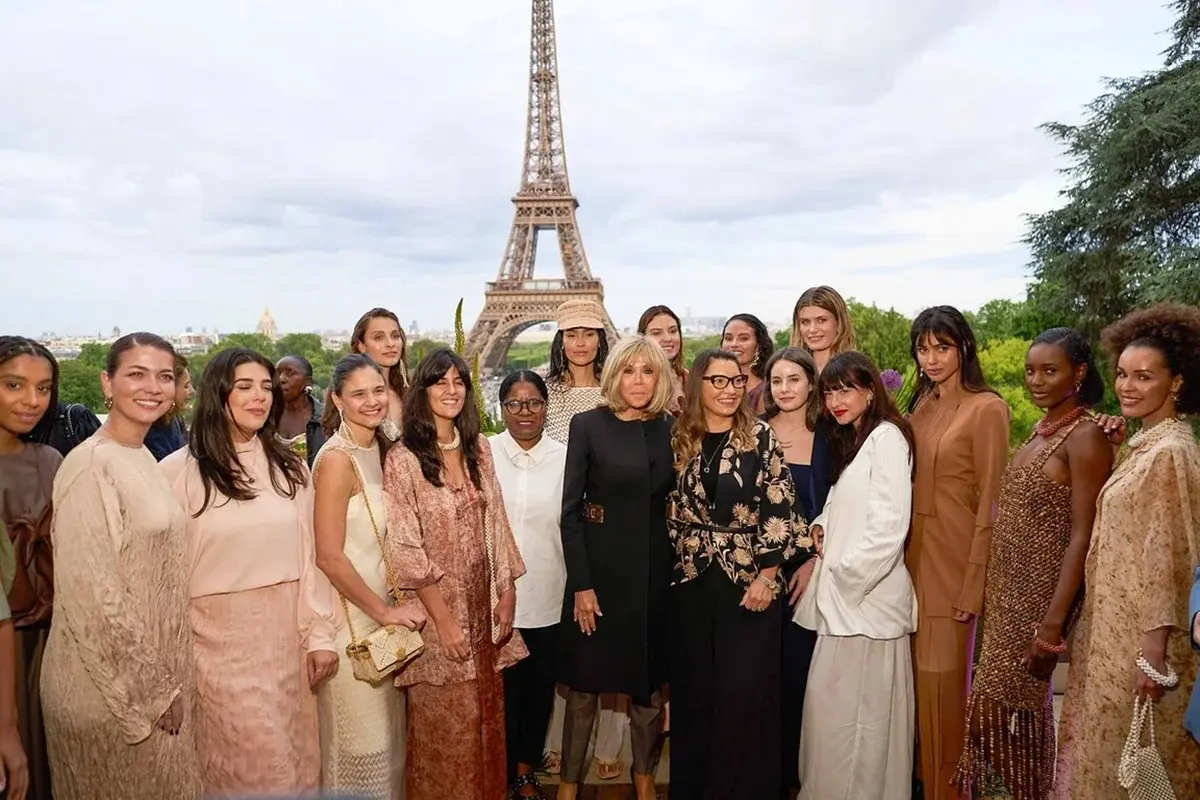 Governo gasta R$ 344 mil em desfile de Janja em Paris; viagem custou mais de R$ 2 milhões