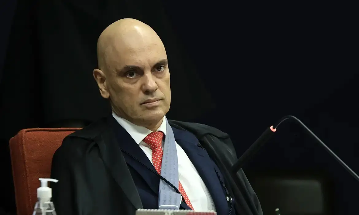 Plano do governo do RJ prevê ações integradas para retomada de áreas dominadas por facções e milícias.