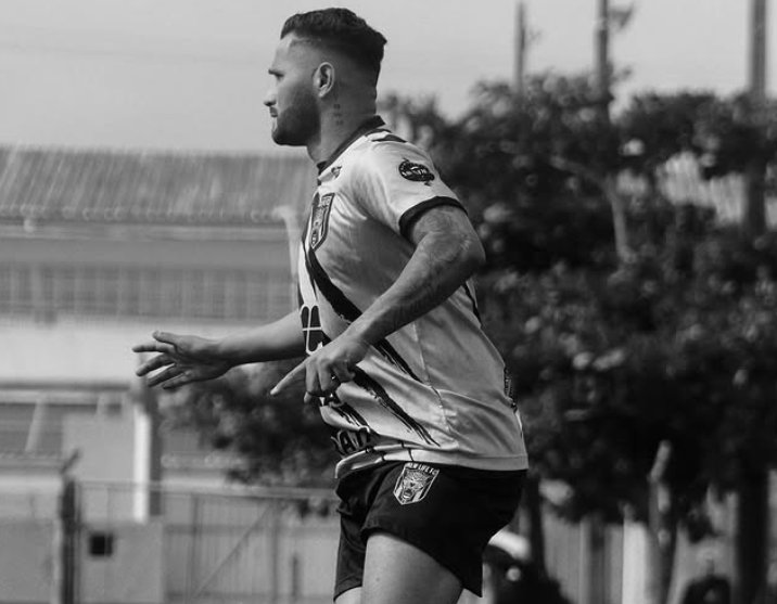 William Pinheiro, conhecido como Kiko, morreu aos 40 anos, por um mau súbito, logo após marcar um gol (Foto: Reprodução / Redes Sociais)