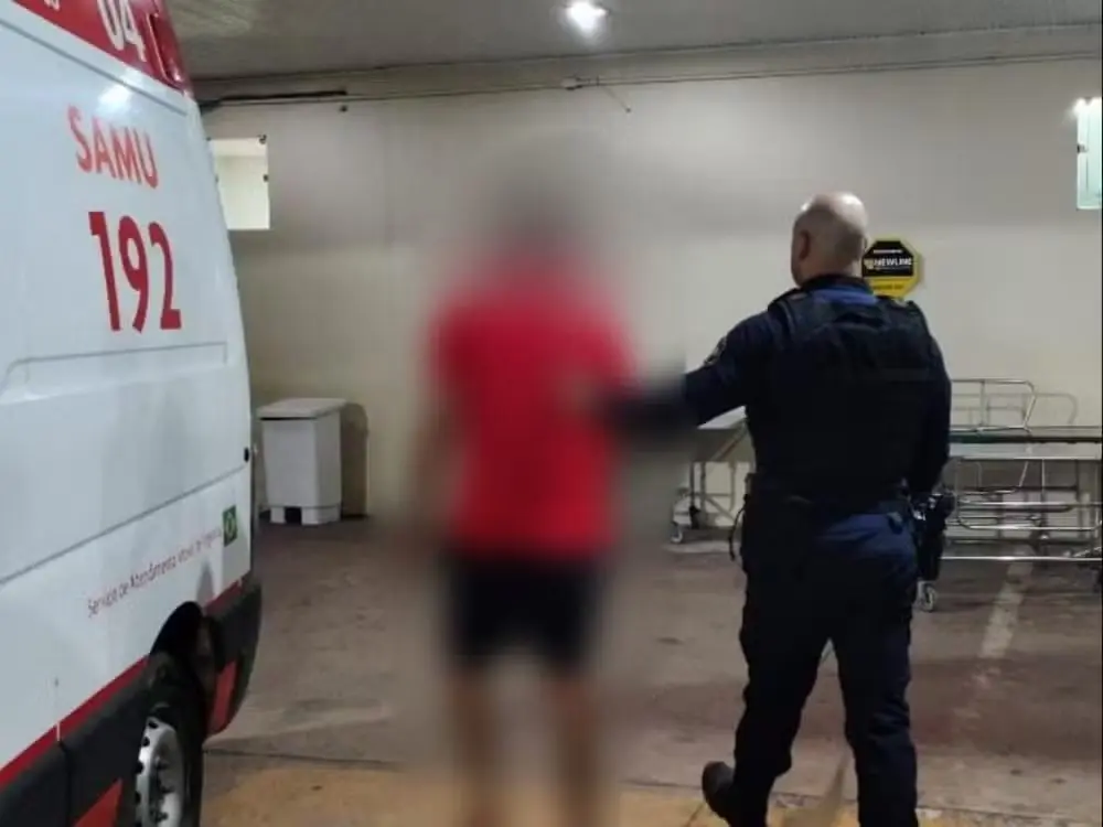 Homem foi preso depois de roubar carro da irmã para ir ao motel, e acabou tendo o pênis mordido (Foto: Reprodução)