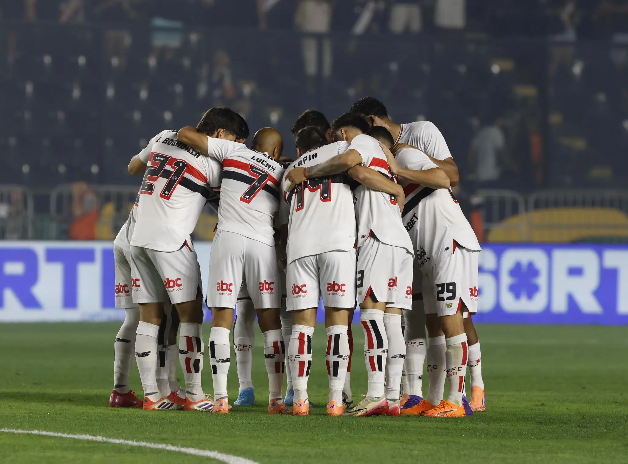 Craque do São Paulo avalia aposentadoria após problema cardíaco (Foto: Rubens Chiri/Saopaulofc.net)