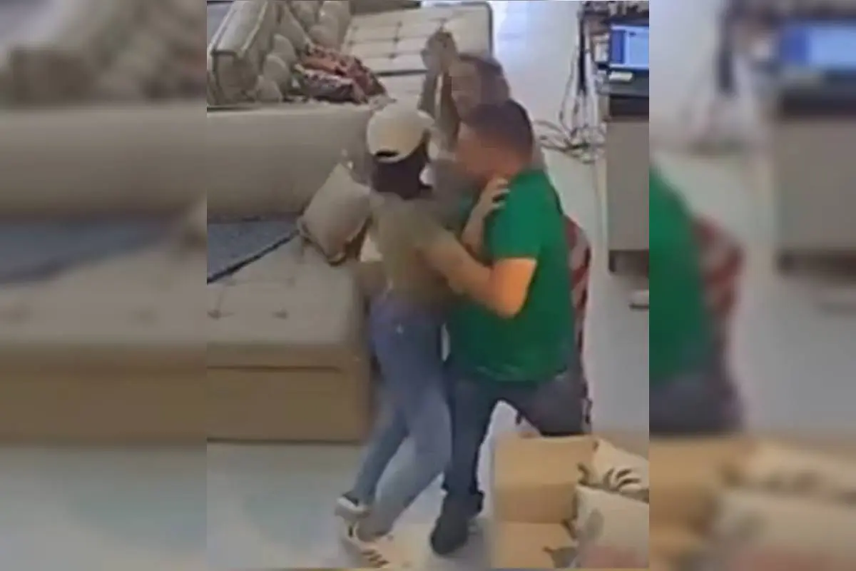 Briga entre homem, ex e atual (Reprodução/Redes Sociais)