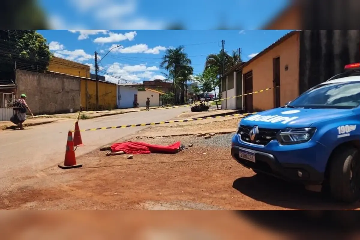 Homem é morto pelo filho e amigos (Reprodução/Divulgação)