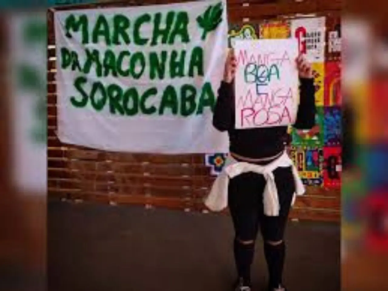 STF julga inconstitucional lei municipal que proibia Marcha da Maconha
