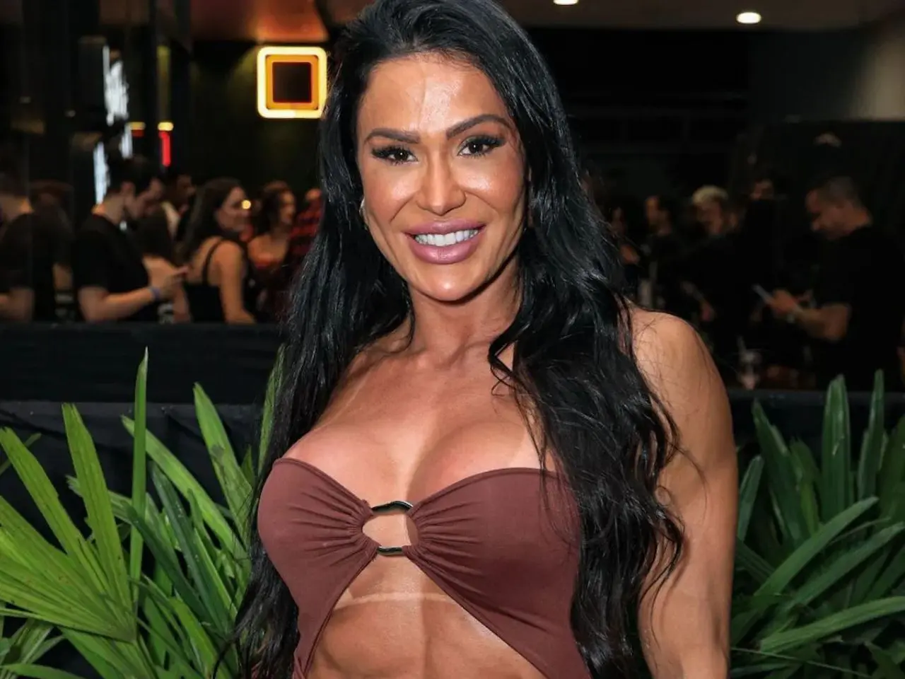 Saiba o que Gracyanne Barbosa vai fazer com tatuagem íntima para Belo