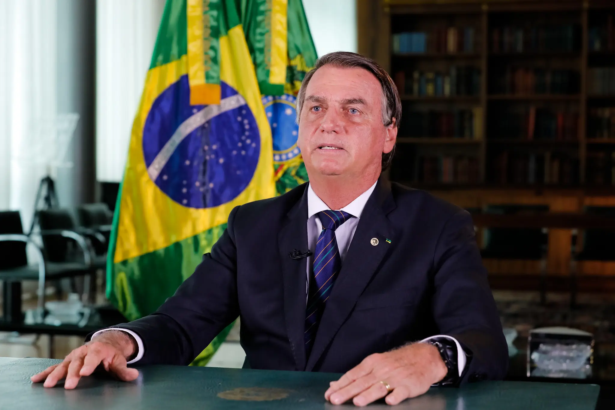 Após autorização do STF, Bolsonaro deve ser operado na véspera de Natal (Foto: Isac Nóbrega/PR)