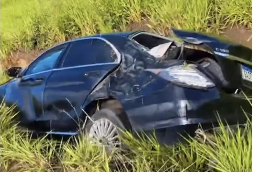 Carro de Esquiva Falcão após o acidente