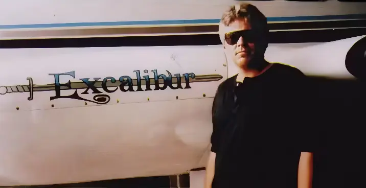 Ex-piloto de avião de Pablo Escobar conta como era rotina do tráfico de drogas (Foto: Redes Sociais)